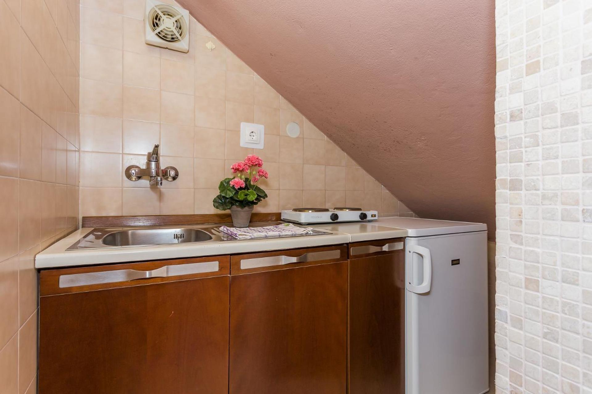 Apartments Verica - 15 M From Beach Krilo Zewnętrze zdjęcie